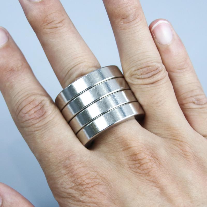 SPOVEN Folding Four Finger Ring – Stress & Anxiety Relief Fidget Ring